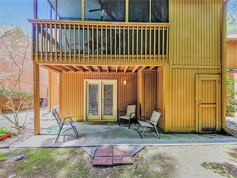 878 Lake Hollow Blvd SW — Photo 21
