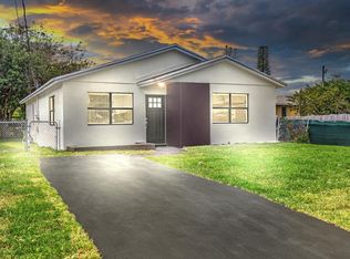 2230 SW 48th Ave, West Park, FL 33023