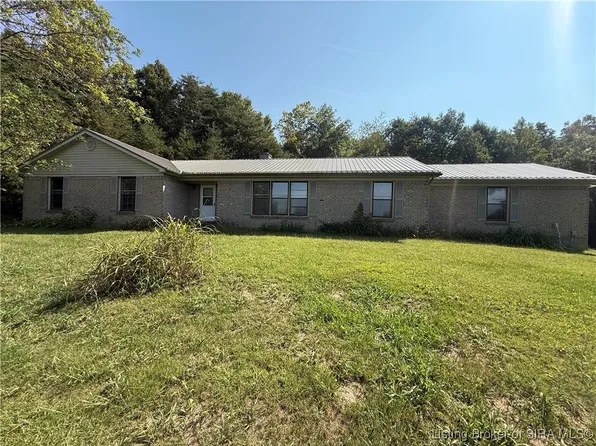 5130 S Fire Lane Road, Pekin, IN 47165