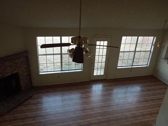 4th image of 5501 Wellston Ct
