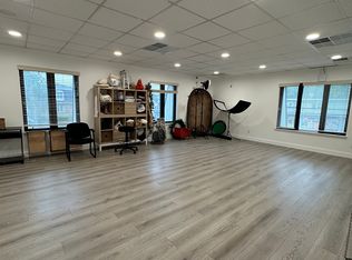 554 Mola Blvd FLOOR 2, Elmwood Park, NJ 07407