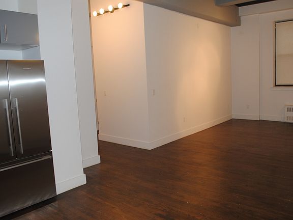 3rd image of 81 Clifton Pl #1GKF