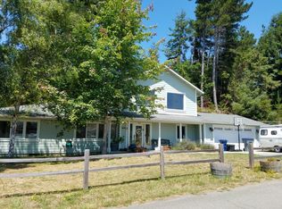 1843 Golf Course Rd, Bayside, CA 95524