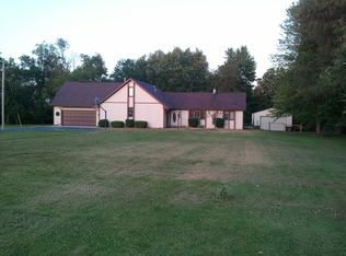 4885 Weckerly Rd, Monclova, OH 43542