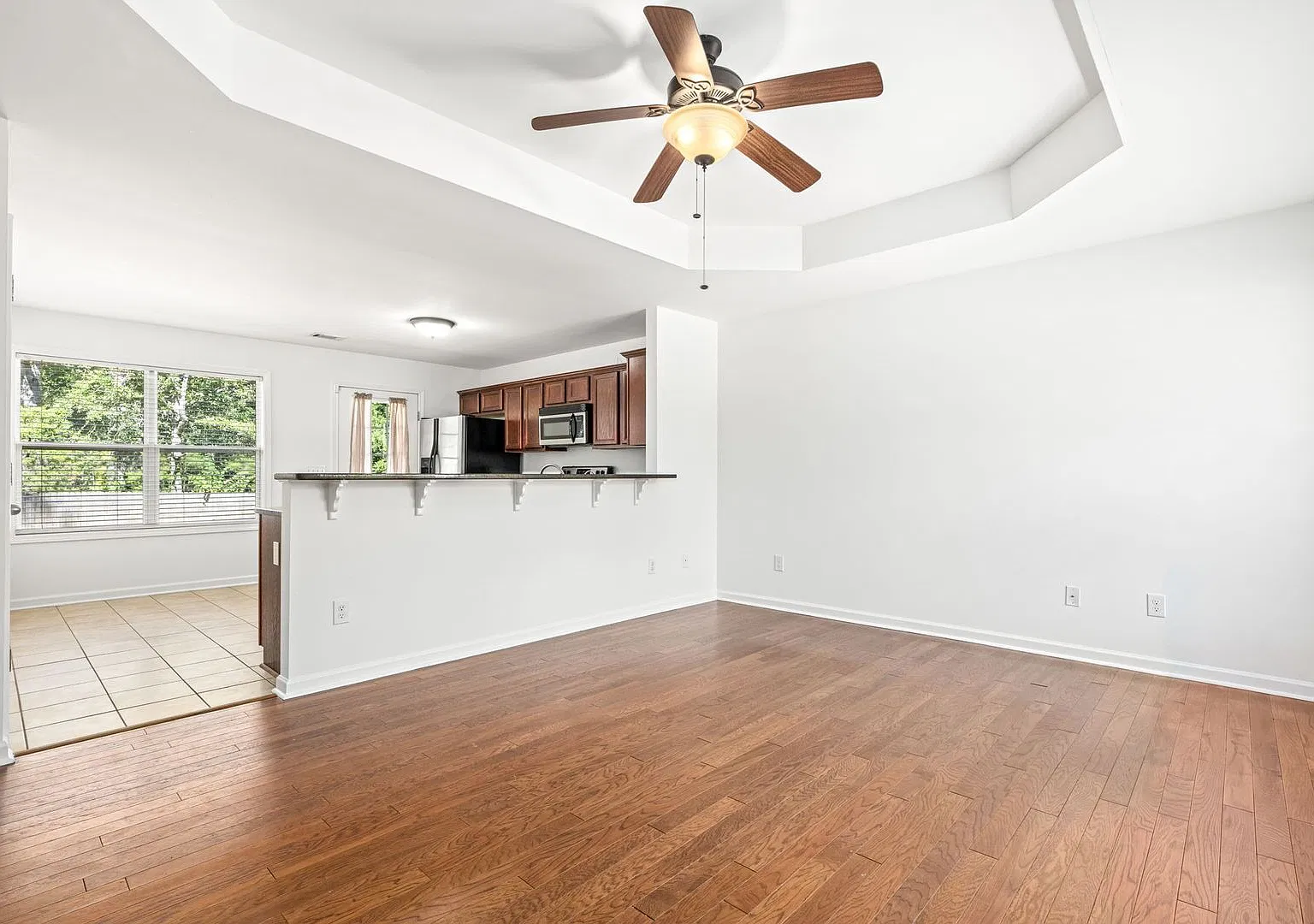 383 Embry Lane — Photo 3