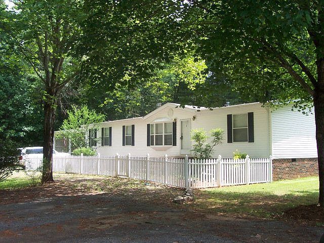 1st image of 196 Oak Ln