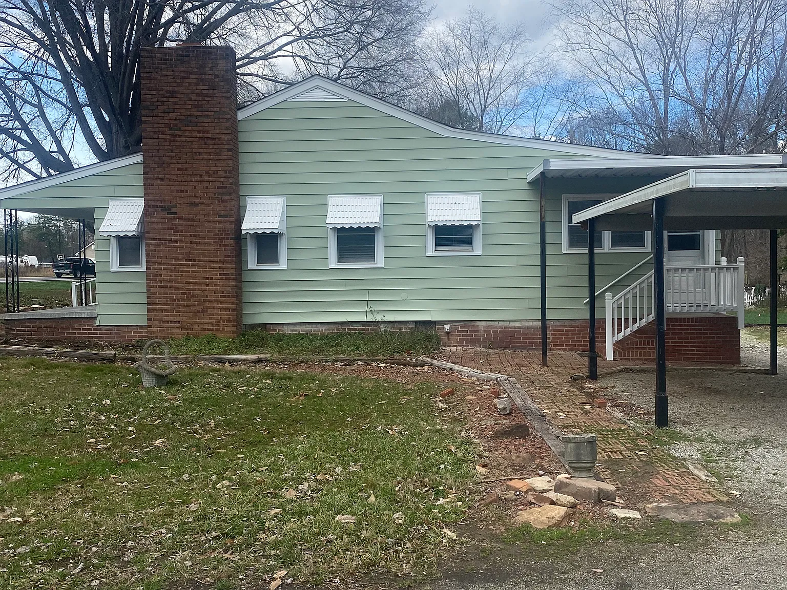 2 bed, 1170 sqft, $1,595 — Photo 2