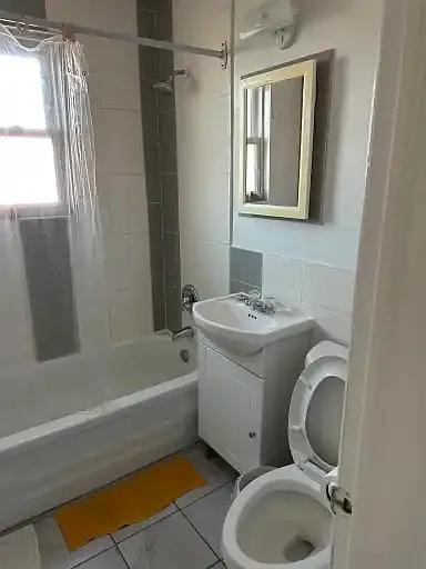 2 bed, 1.0 bath, 760 sqft, $1,695 — Photo 3