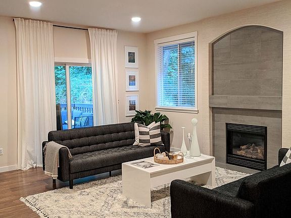 2nd image of 13023 82nd Avenue Ct E