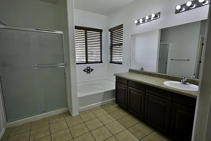 54 W Camino Cuesta Abajo — Photo 19