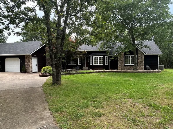 1574 County Road 207, Eureka Springs, AR 72632