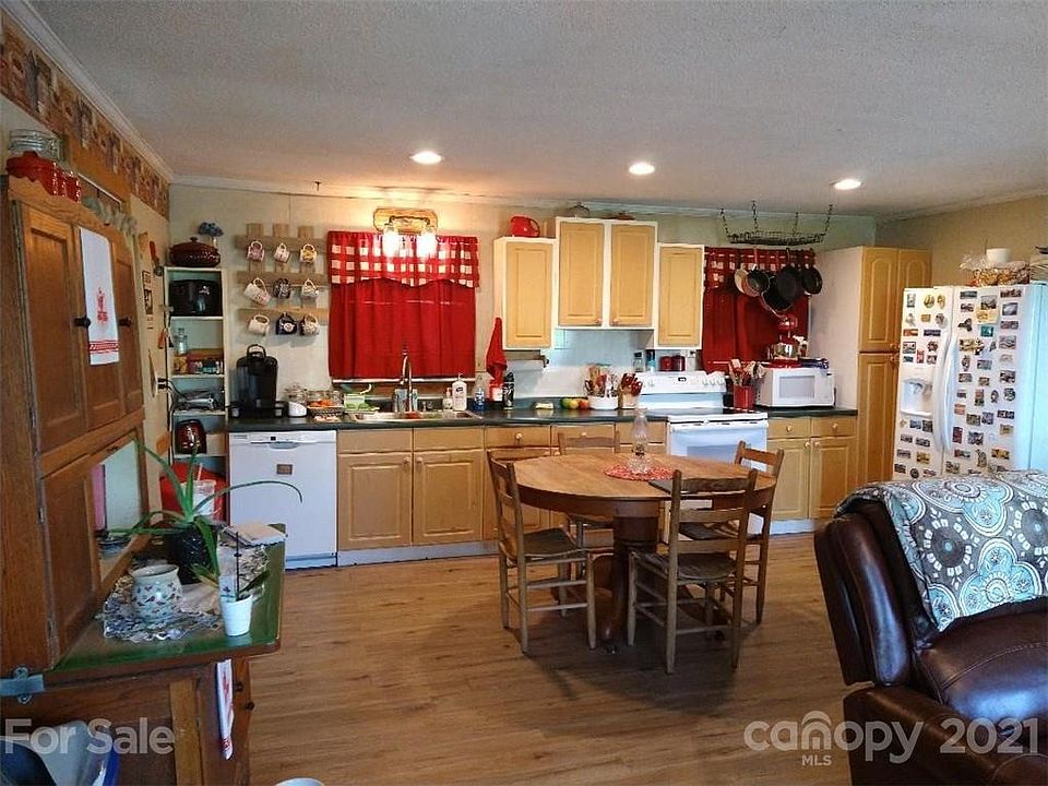 1st image of 40 Turtle Dove Ln
