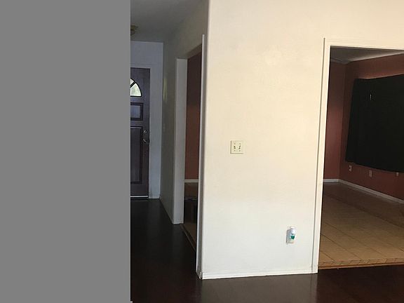 4th image of 1303 Bass Cir