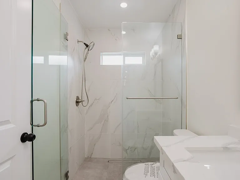 5740 N Beck Ave — Photo 32