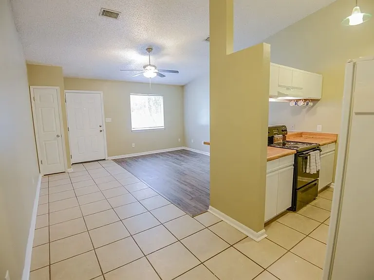 2267 Sandpiper St — Photo 12