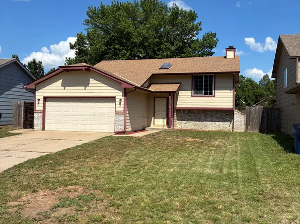 9714 W Yosemite Ct, Wichita, KS 67215