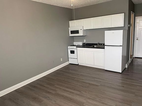 Kitchen area - open floor plan
