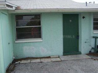 902 3rd St NE APT A, Ruskin, FL 33570