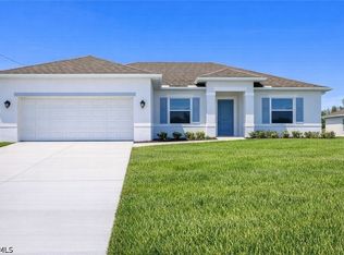 106 SW 21st Pl, Cape Coral, FL 33991