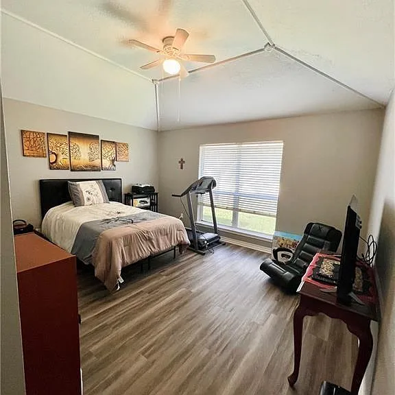 3605 Vienna Dr — Photo 8