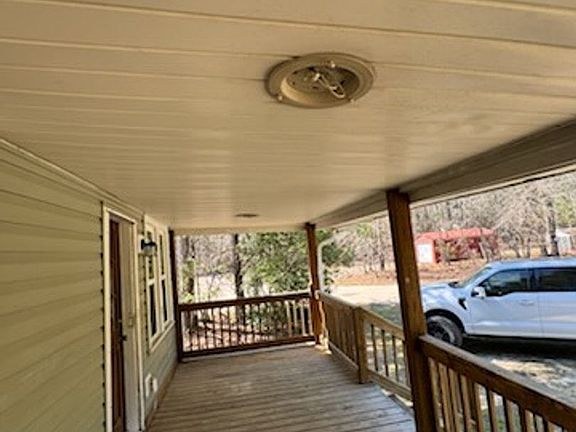 3rd image of 477 Bush Berry Rd