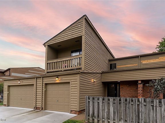 3rd image of 137 Kimrose Ln