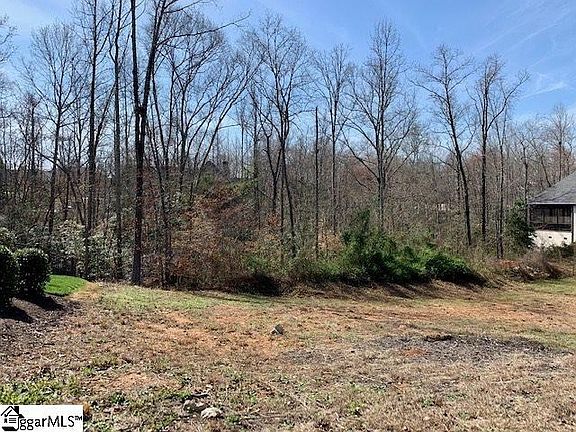 3rd image of 216 Saluda Run Dr