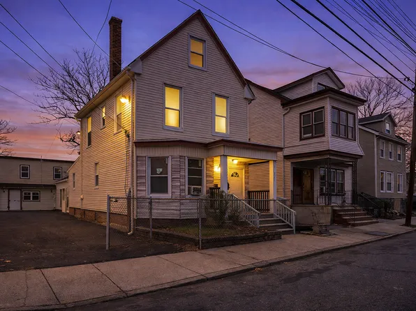 275 Clinton Pl, Newark, NJ 07112