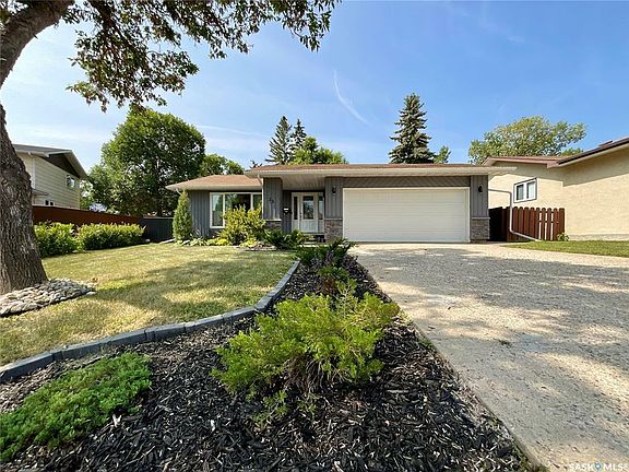5th image of 35 Penfold Pl