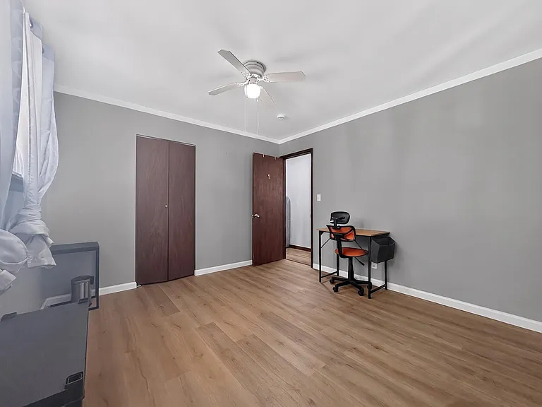 1705 E Granet Ave — Photo 23