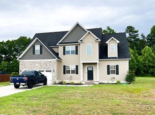 41 Rainmaker St, Linden, NC 28356