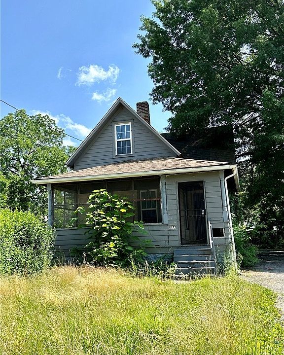 1st image of 9522 Carton Ave