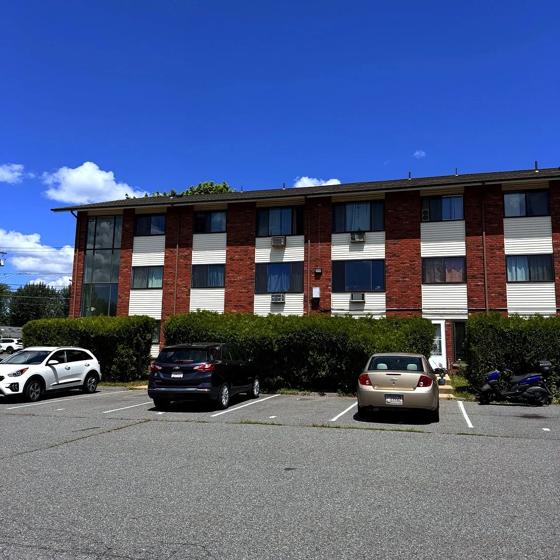 2 bed, 786 sqft, $1,600 — Photo 4