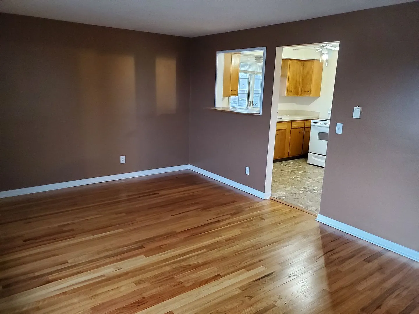 Charming 2 Bedroom, 1 bath- Lyncourt — Photo 3