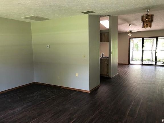 2nd image of 37452 Orange Valley Ln