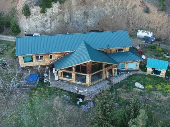 3507 Greenhorn Rd, Yreka, CA 96097