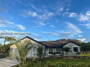 15854 Tangelo Blvd, Loxahatchee, FL 33470