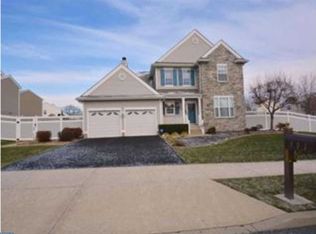 983 Jervin Dr, Allentown, PA 18104