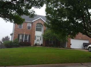 744 Hawk Run Dr, O'Fallon, MO 63368
