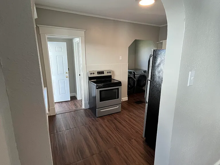 417 N Linwood Ave #419 — Photo 29