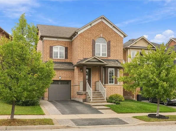 32 Wimberly Ave, Hamilton, ON L8B 0R9