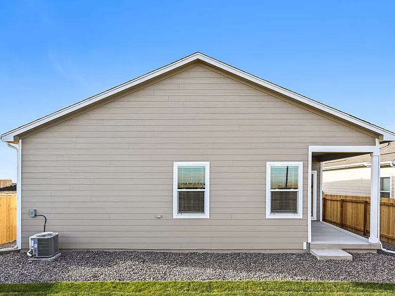 9482 Yampa Ct — Photo 16