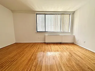 Rented by J PRESTON AND ASSOCIATES INC