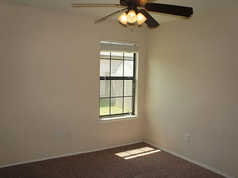224 Wildwood Dr — Photo 6
