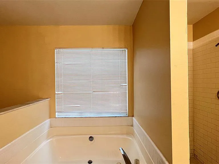 1547 Oak Hill Trl — Photo 26