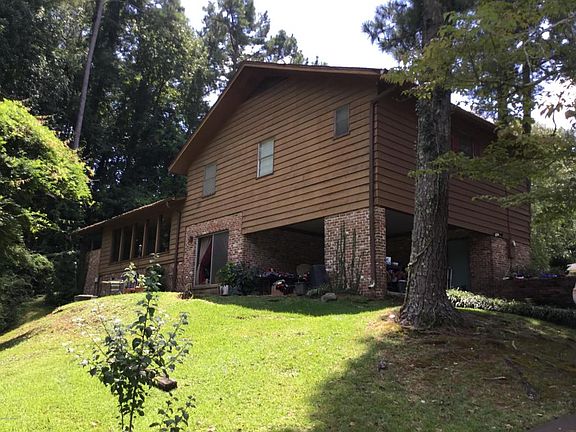 3rd image of 1126 S Hillview Dr