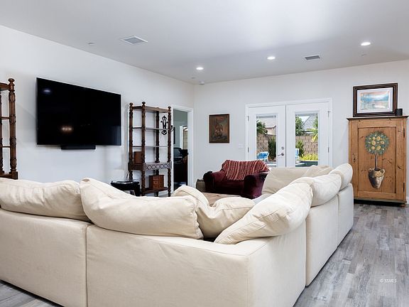 5th image of 1106 Via Flore Way