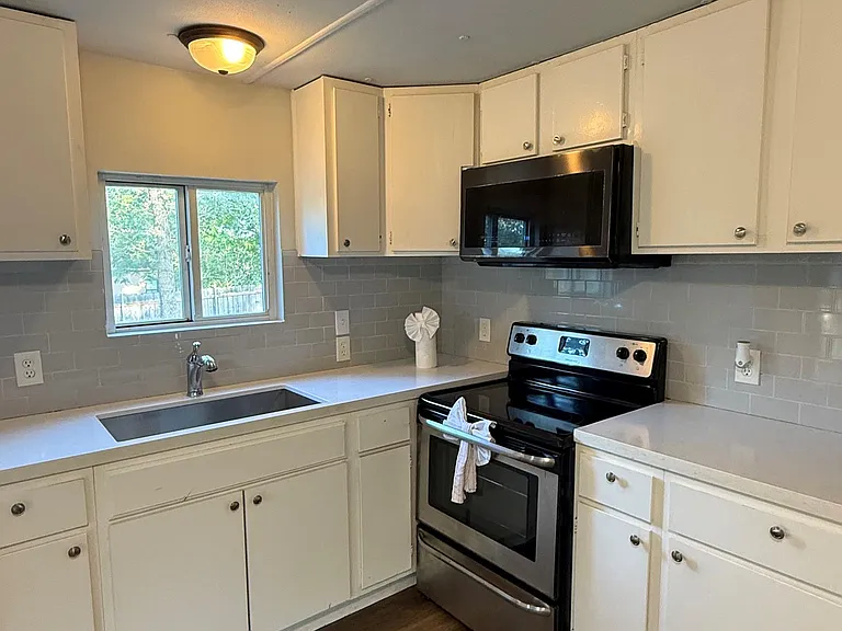 20604 Delorio St — Photo 2