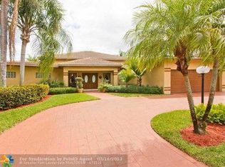 800 SW 89th Ter, Plantation, FL 33324