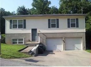810 N Hills Dr, Charleston, WV 25387
